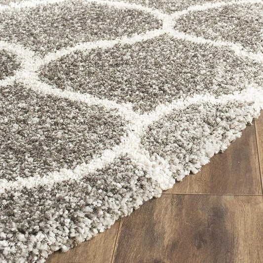 Round Beige & White Super Soft Shaggy Carpet