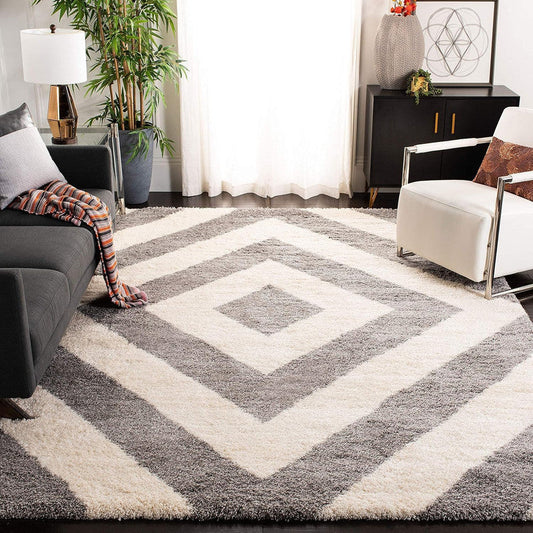 Grey & Ivory Diamond Pattern Shaggy Carpet