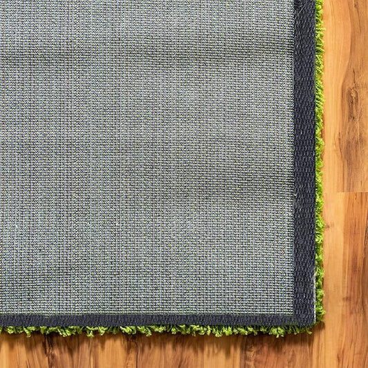 Green Handcrafted Round Solid  Shaggy Carpet