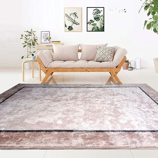 Paris Glow Viscose Silk Hand-Tufted Rug