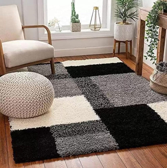 Black & Grey Checkered Shaggy Carpet