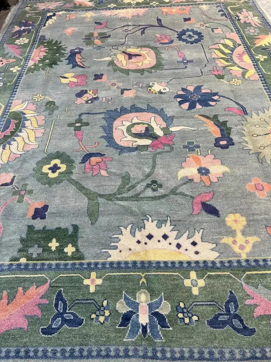 Radiance Hand Knotted Carpet
